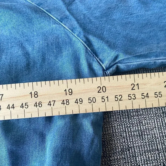 Walter Baker Womens Torrence Large Off The Shoulder Top Blue Chambray - Picture 4 of 7